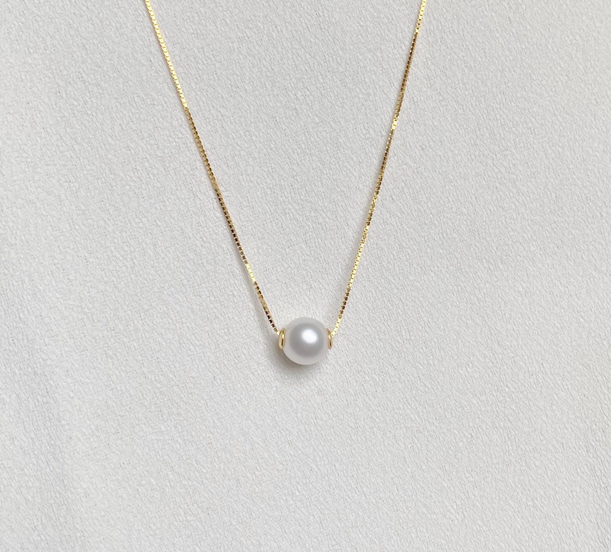 Mia Single Pearl Necklace