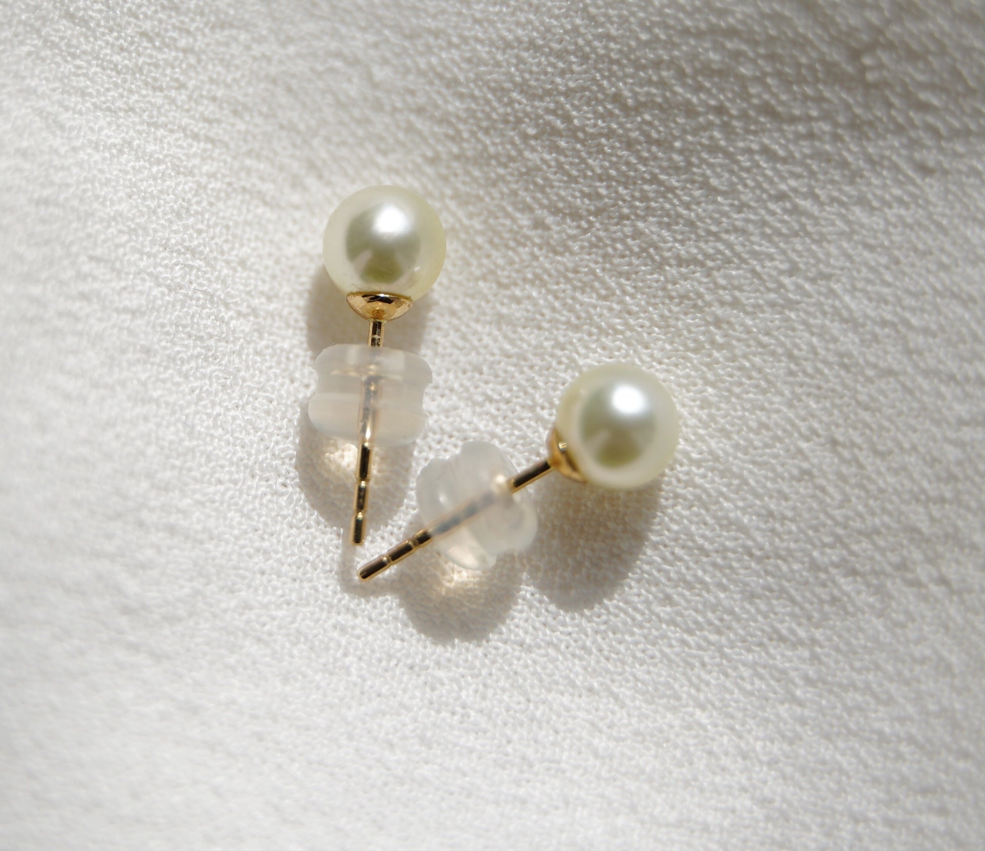 akoya pearl earrings