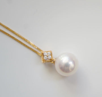 Akoya Pearls