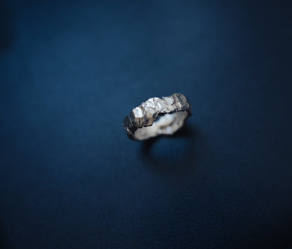 Tide Ring