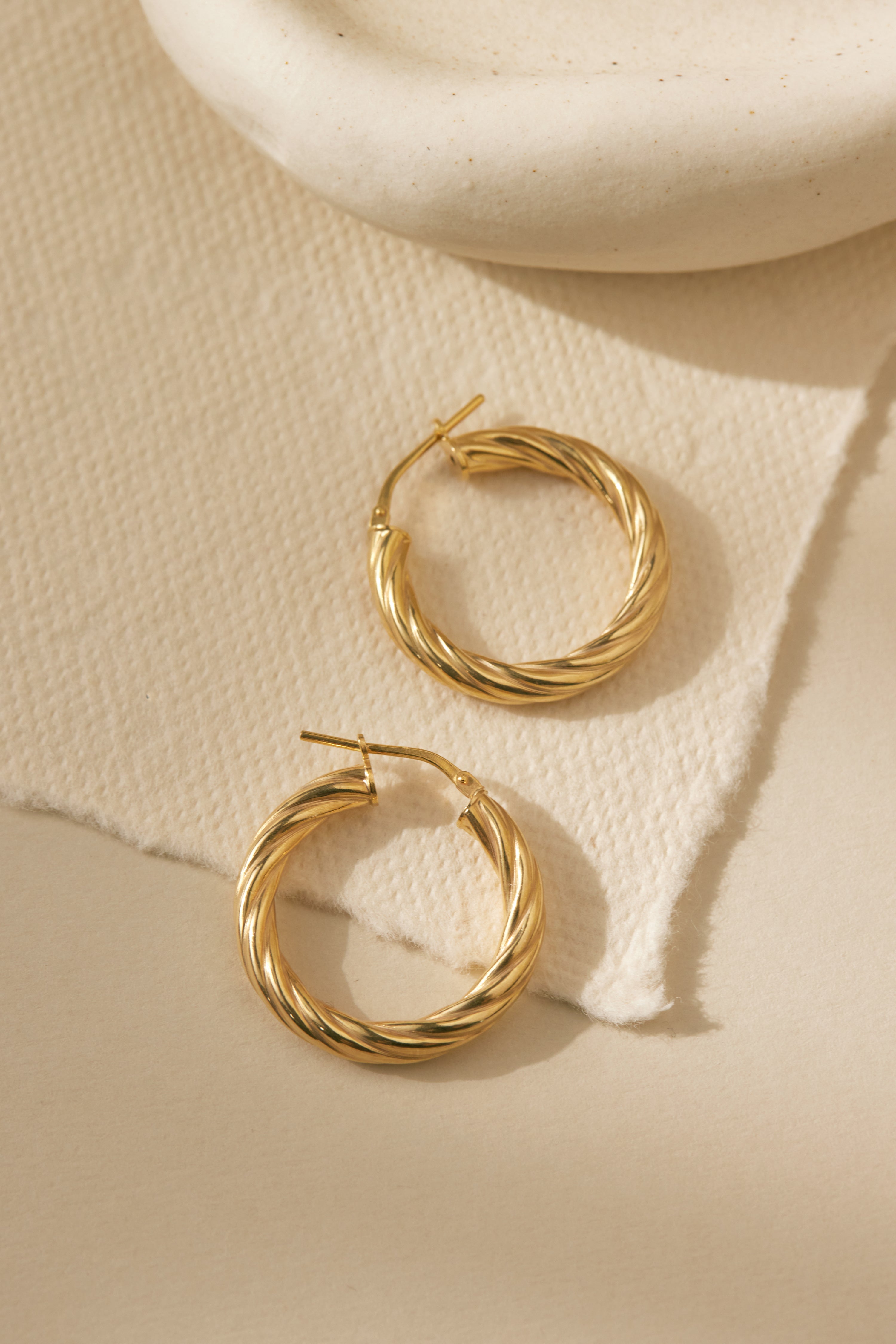 Twist Earring