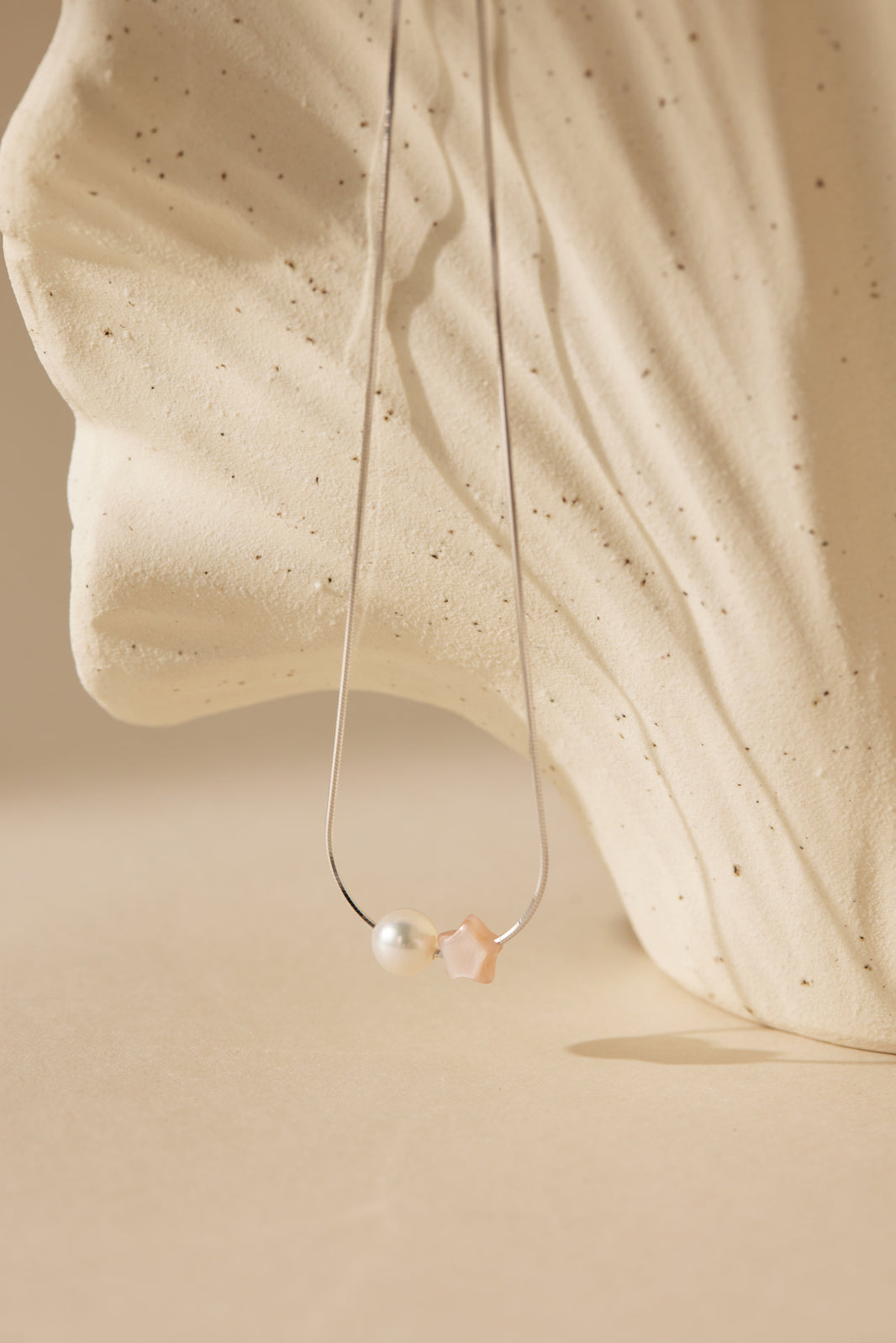Nacre Necklace