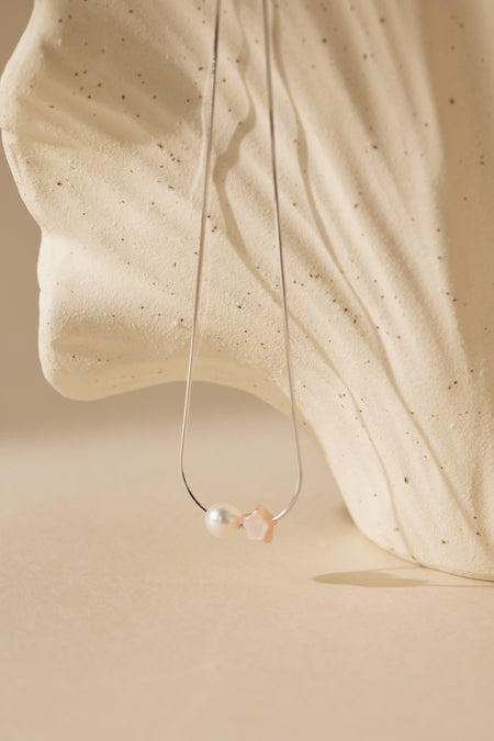 Nacre Necklace