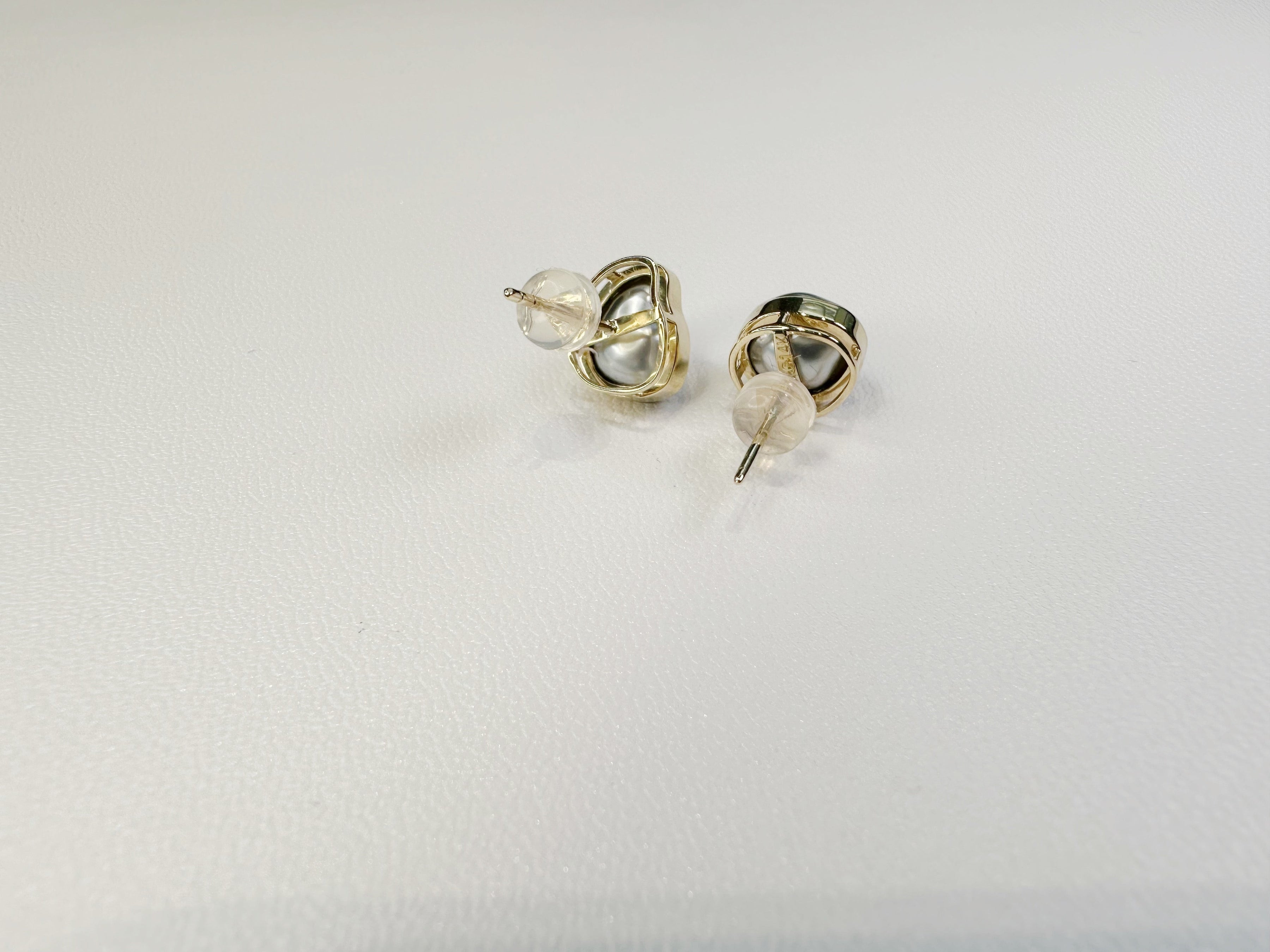 Waltz Earring