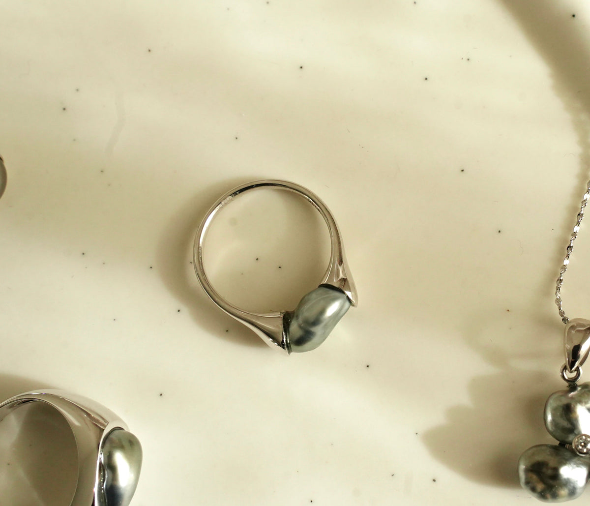 Wavy Ring