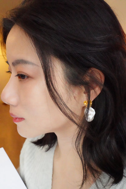 Tulip Earring
