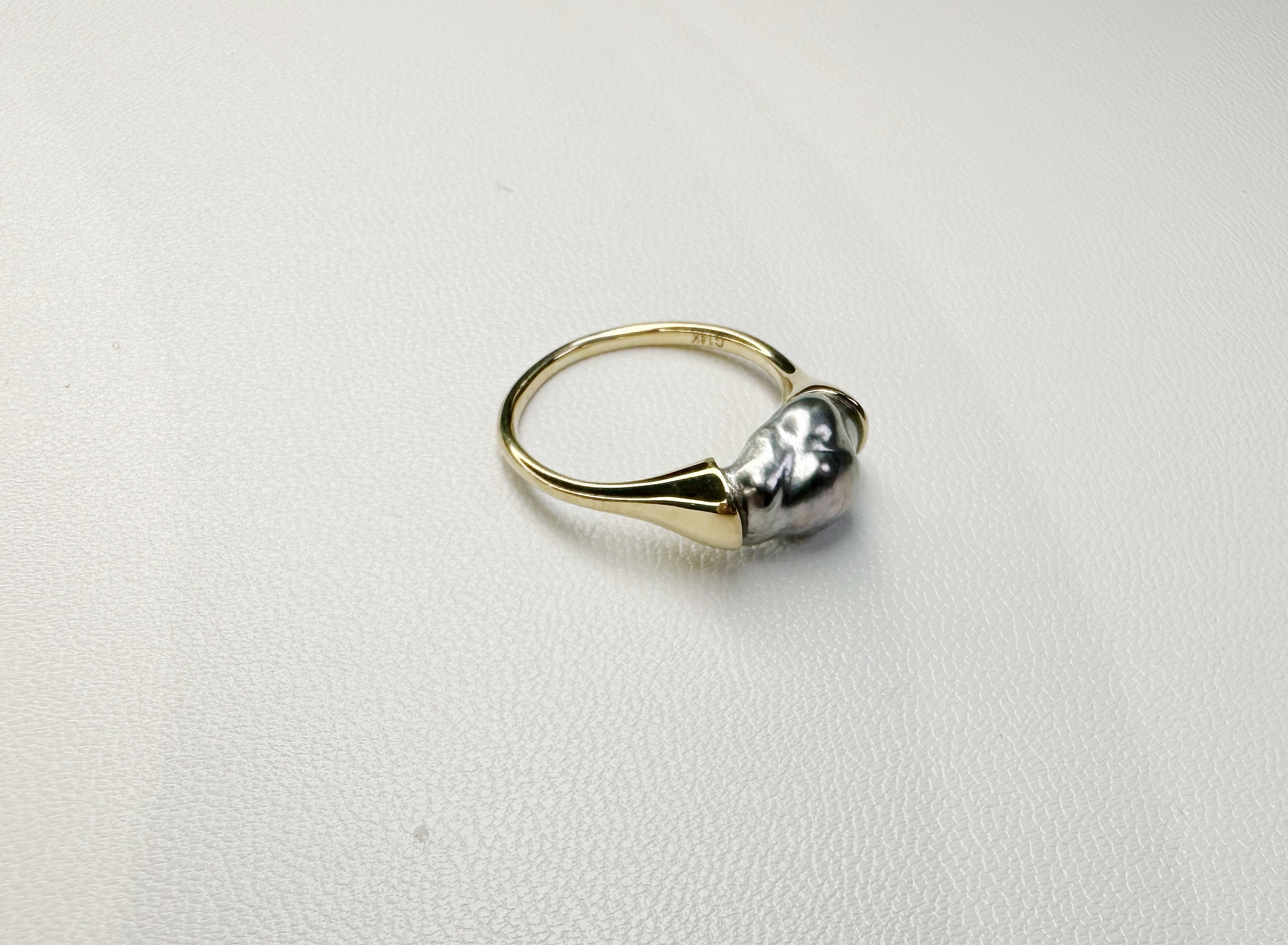 Wavy Ring