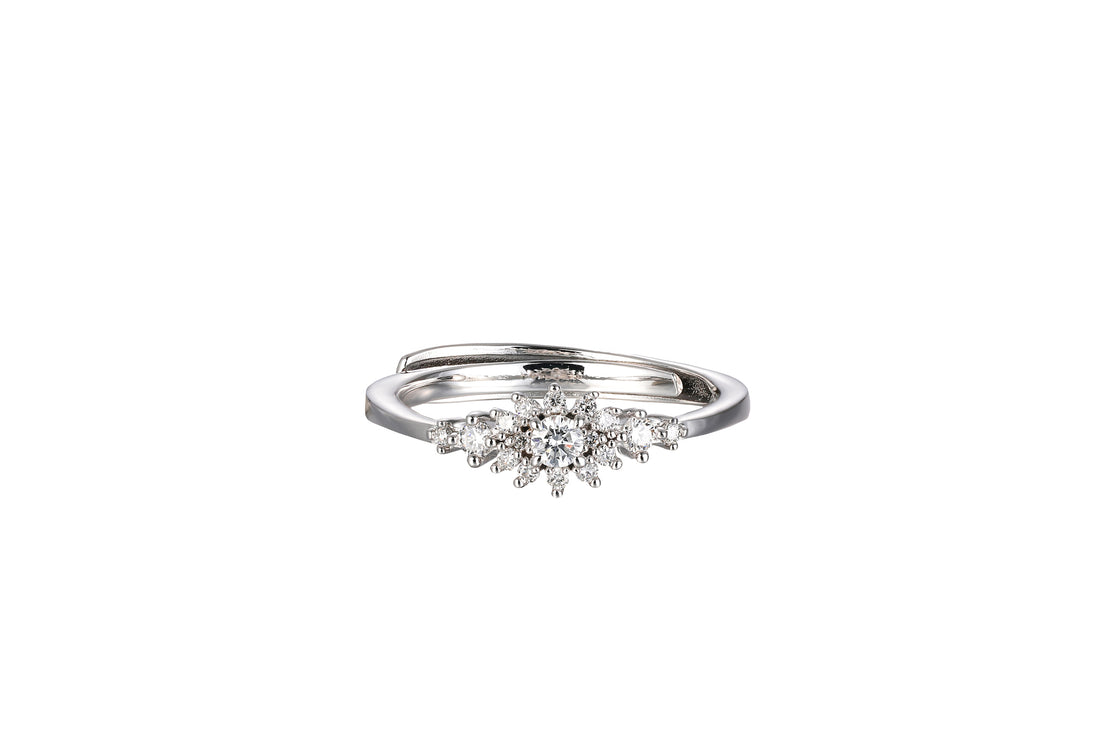 Eira diamond ring
