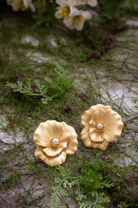 Dahlia Earring
