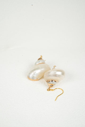 White conch Earring