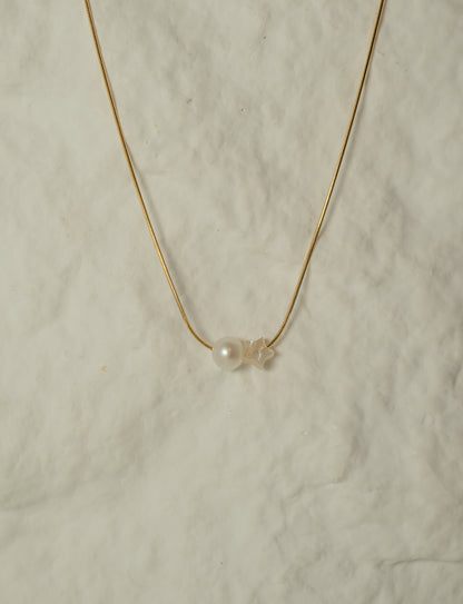Nacre Necklace