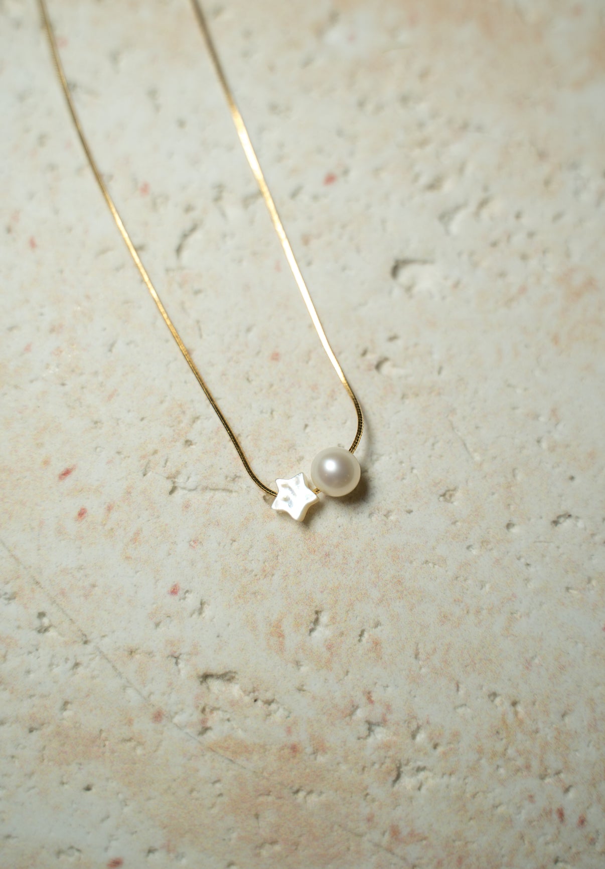 Nacre Necklace