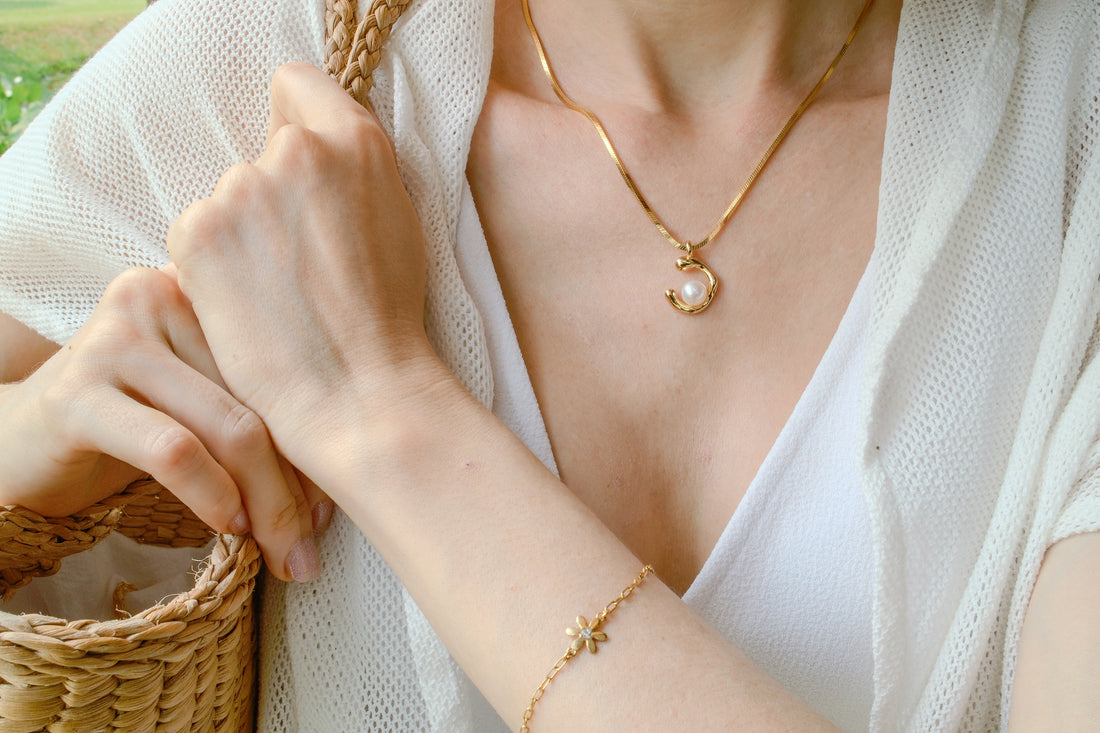 Naples necklace