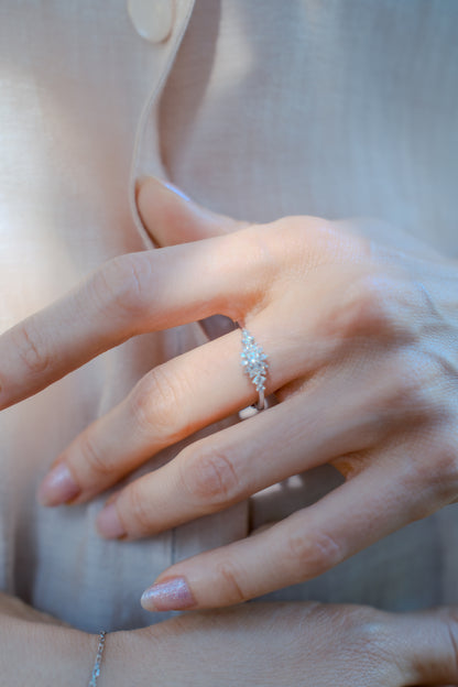 Eira diamond ring