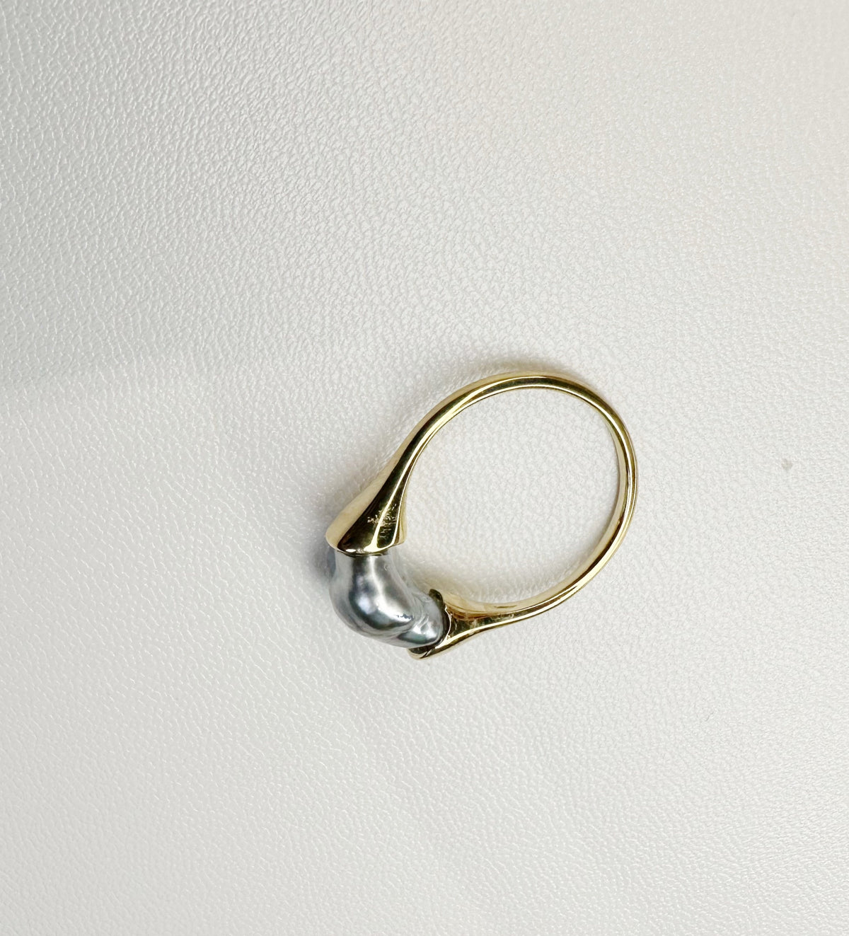 Wavy Ring