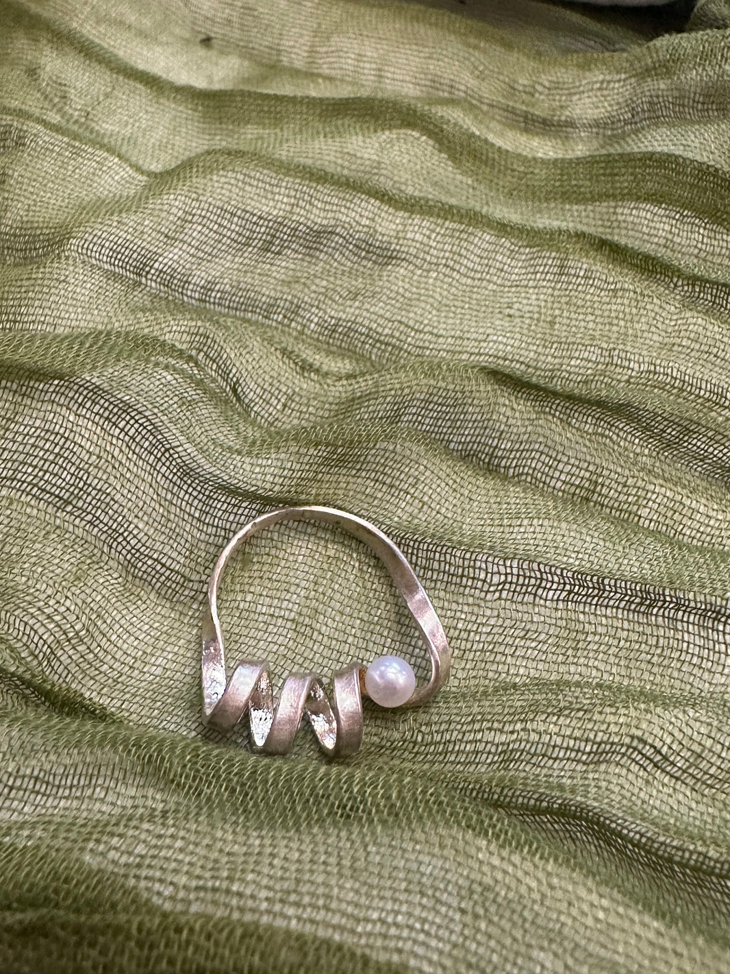 Ribbon Ring