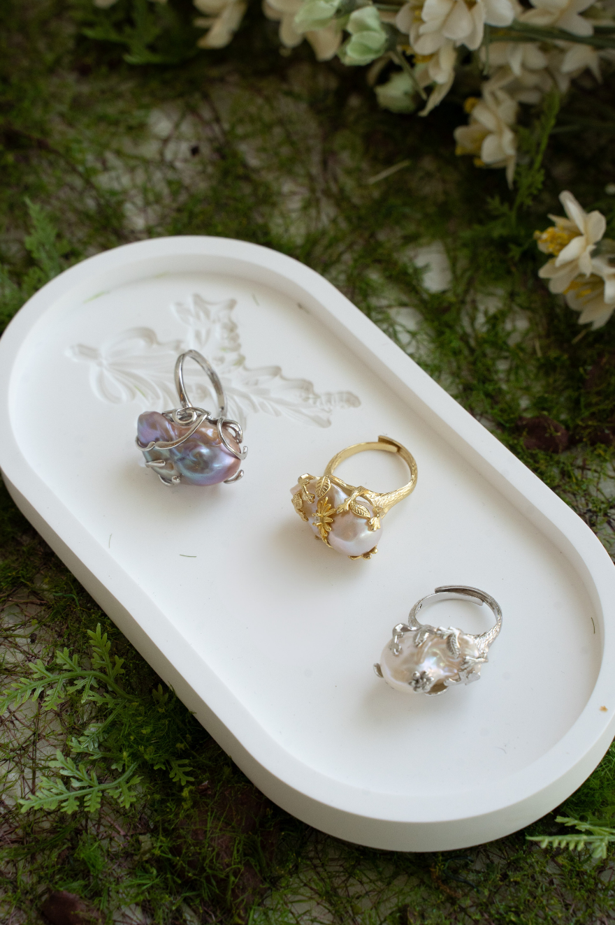 Winter Jasmine Ring