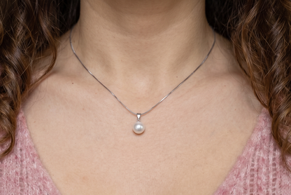Singular Necklace