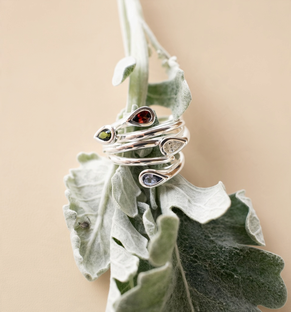 Astarte Ring