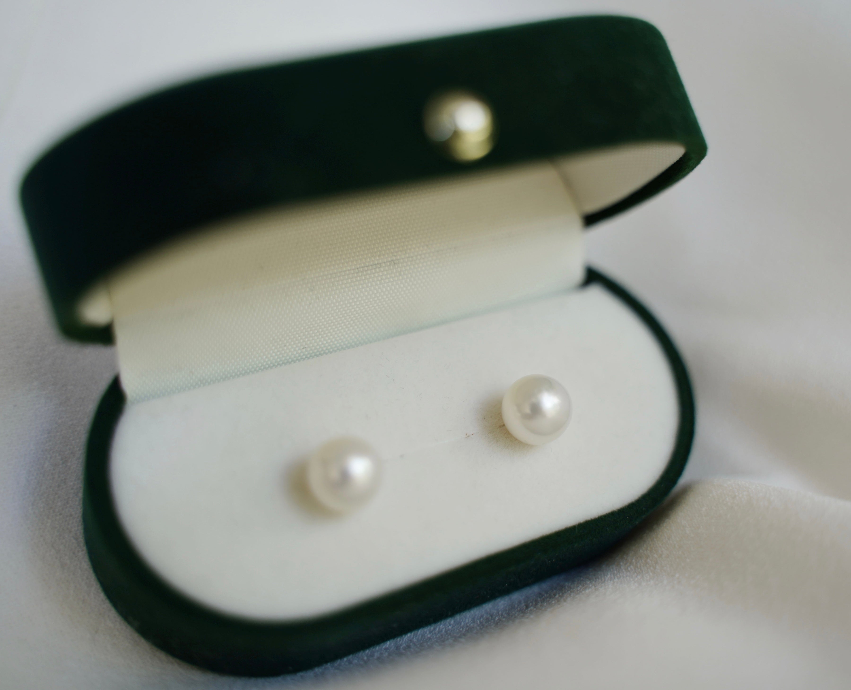 Eternity Earring