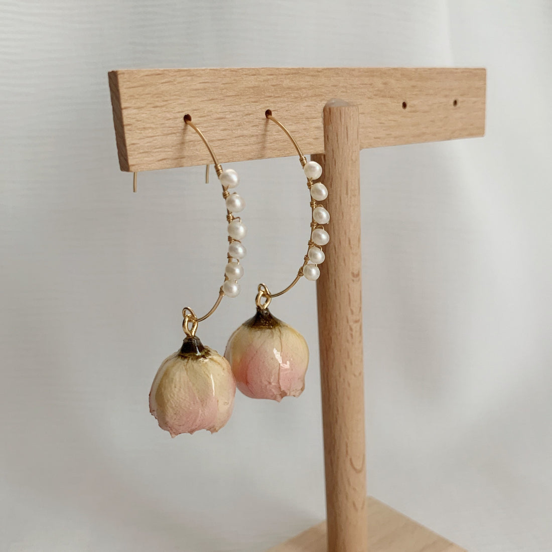 Handmade La Vie En Rose Real Dries Rose Flower Pearl Earring 18K Gold FindingYoYo real pearl
