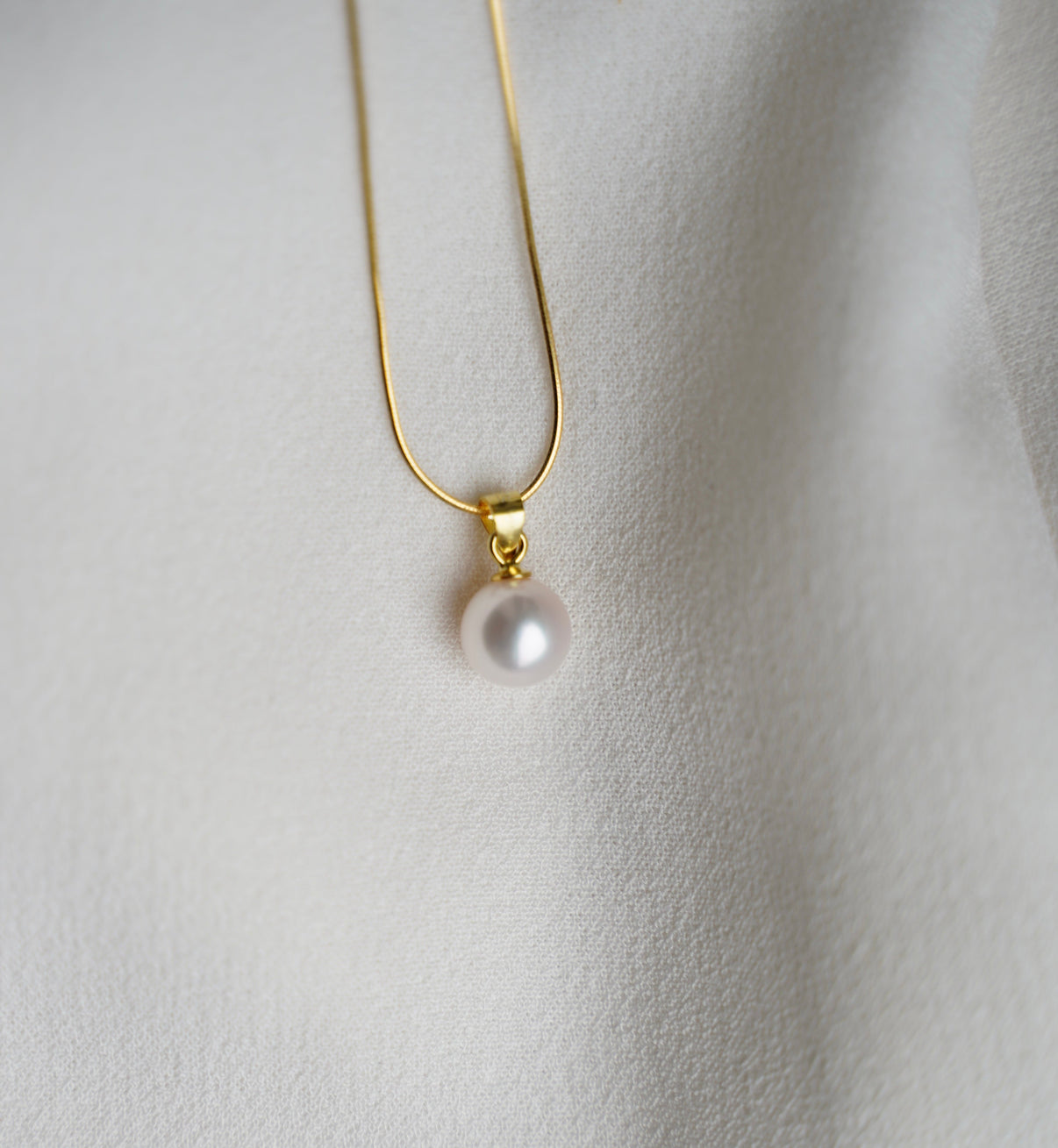 Singular Necklace