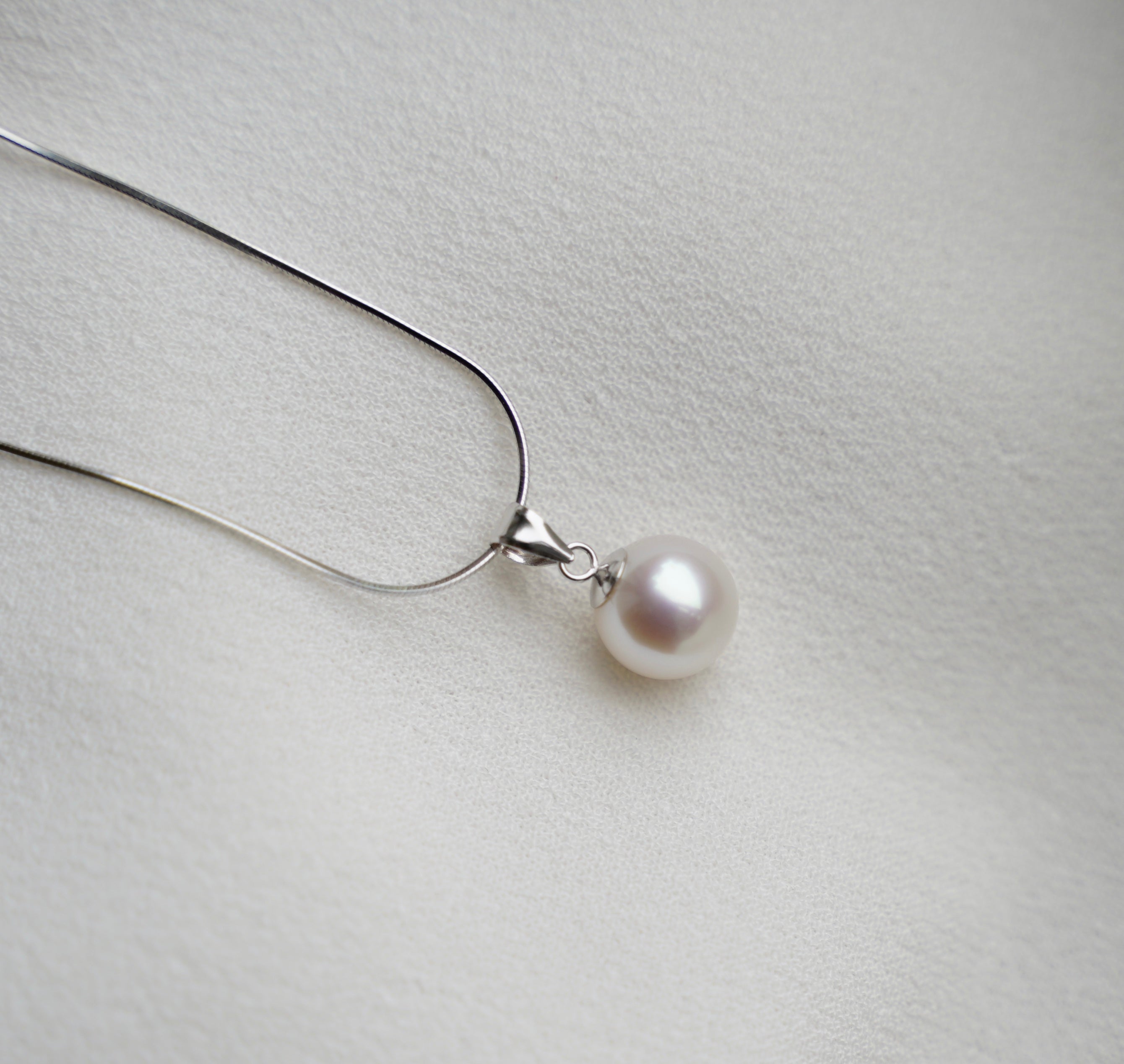 Singular Necklace