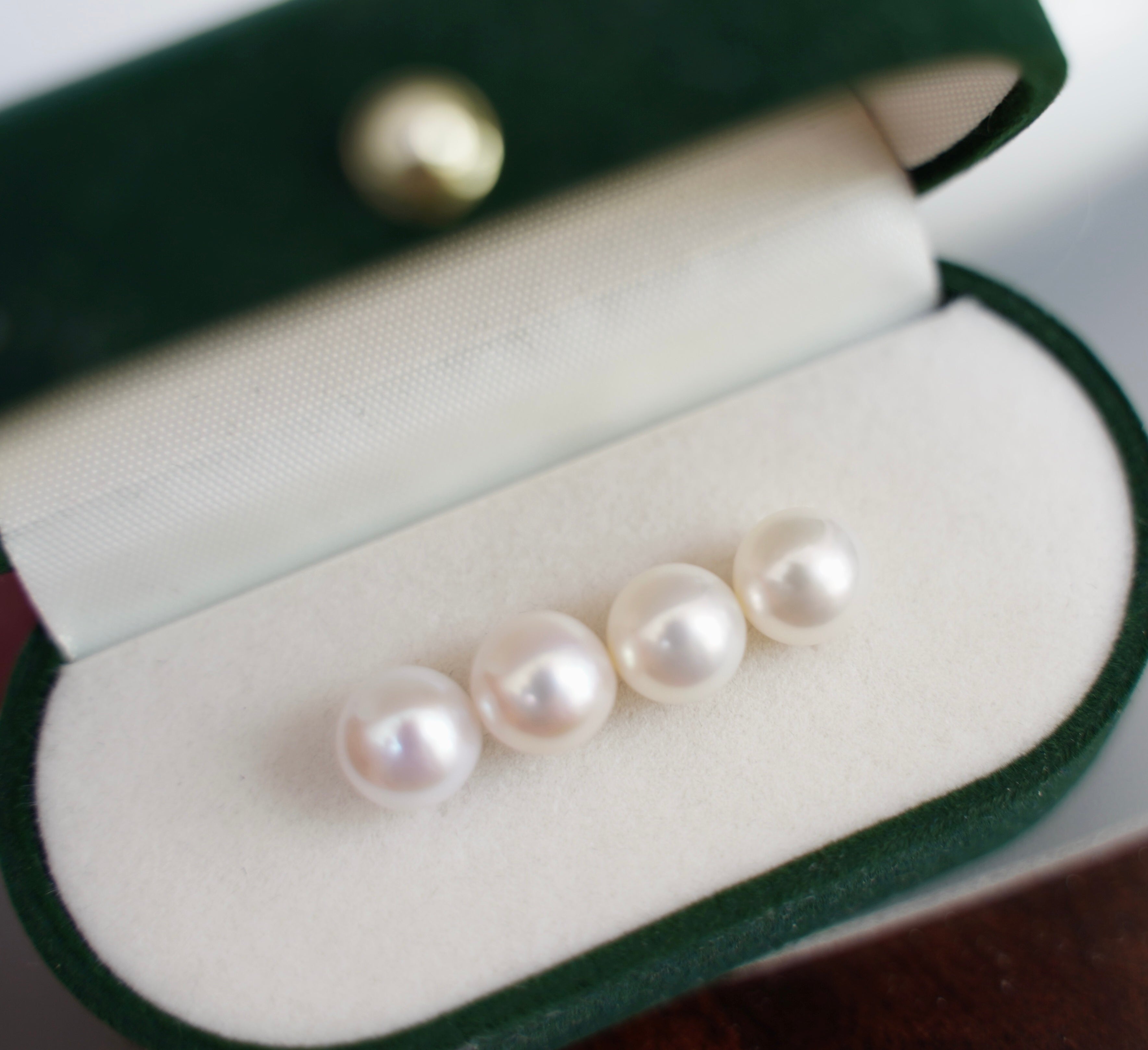 Eternity Earring