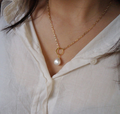 Balloon Necklace