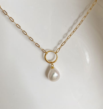 Balloon Necklace