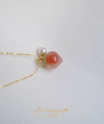 Peachy Peach Necklace