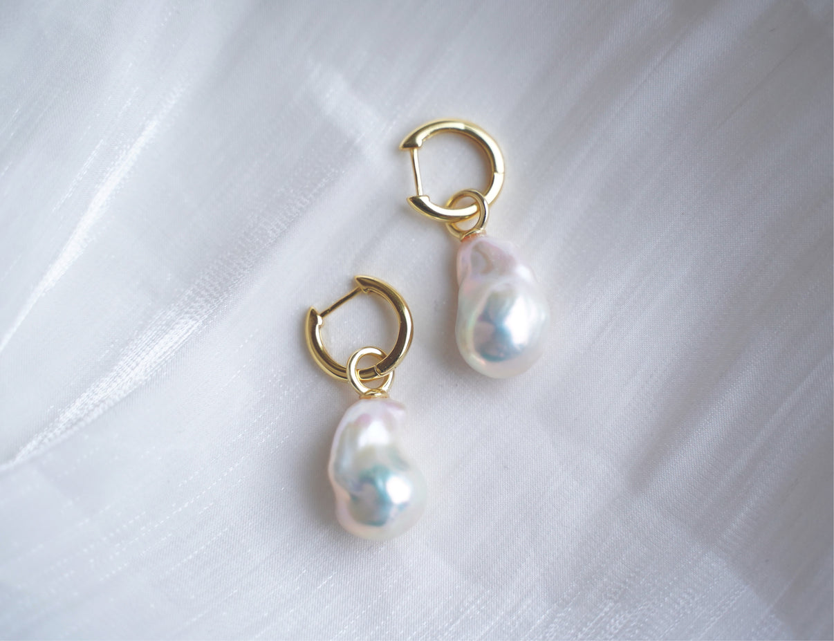 Paloma Earring