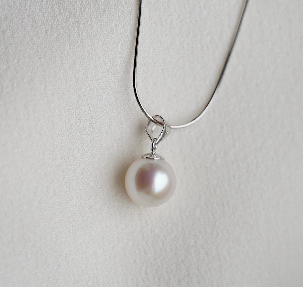 Singular Necklace